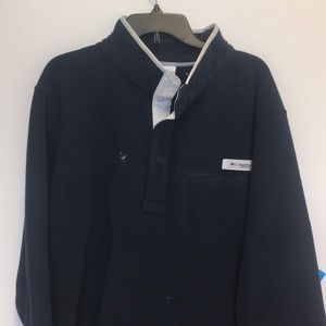 Columbia Sweatshirt with tags.